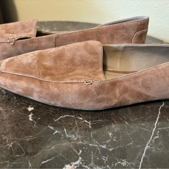 Ann Taylor tan suede flats - Picture 4 of 4